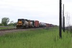 CSX 4016 & 4291 slowly pull down toward the entrance to Kirk Yard with Y310